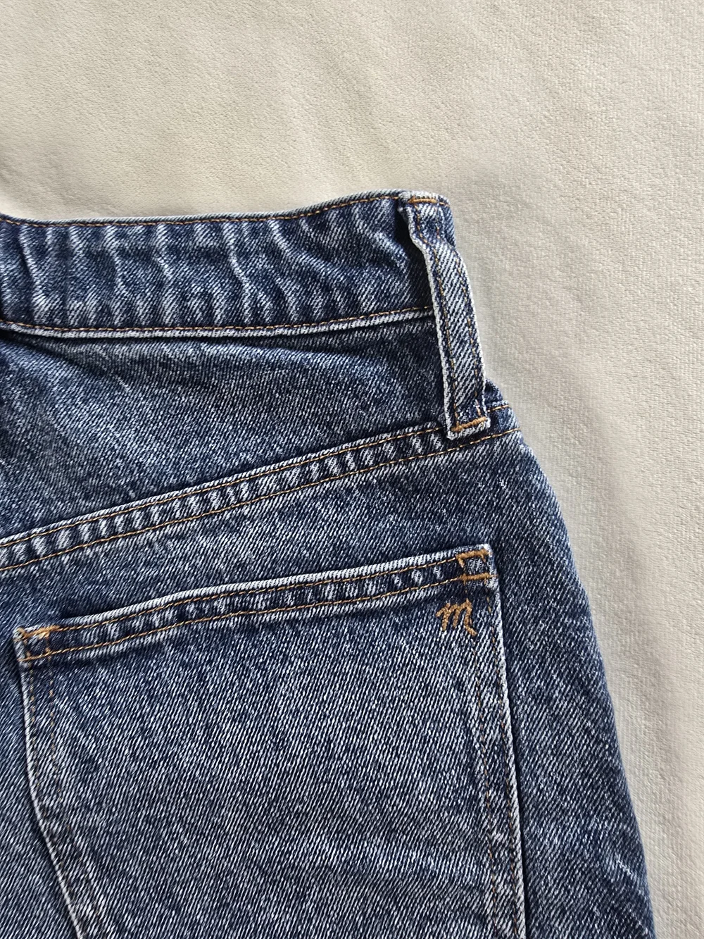 Madewell▪️The Curvy Perfect Jean Short High Waisted in Light Blue Denim